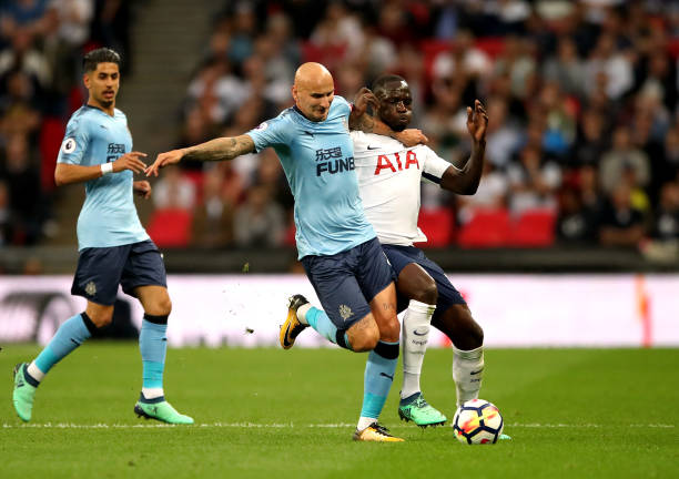 国足球完整 国足球完整