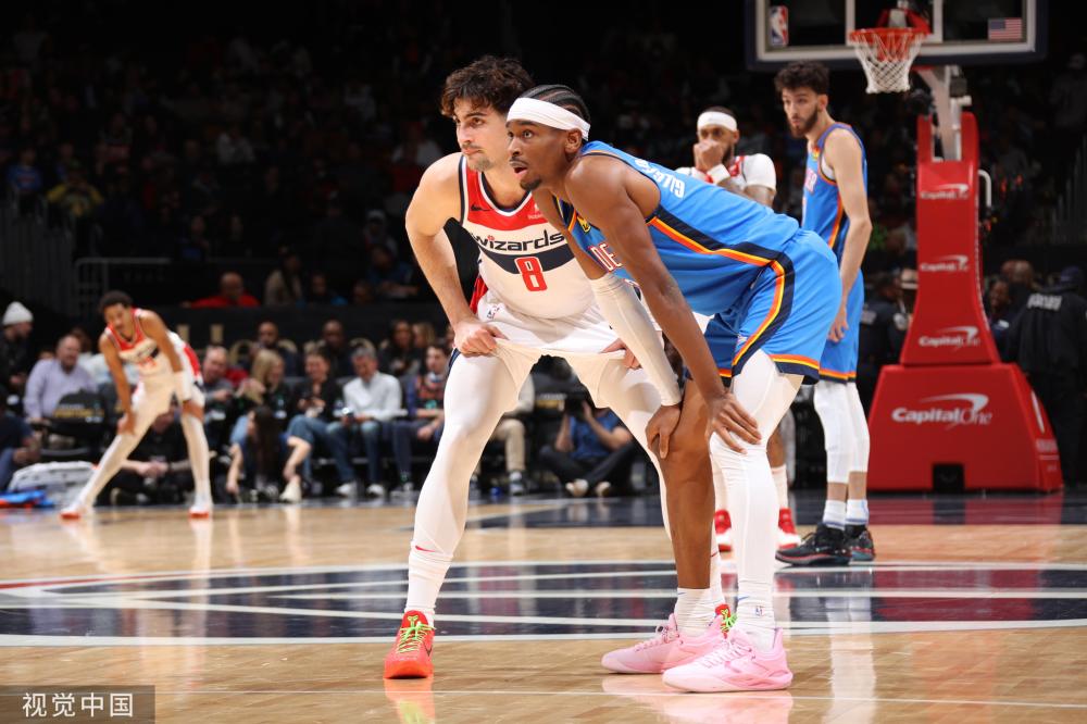 让人忍俊不 让人忍俊不